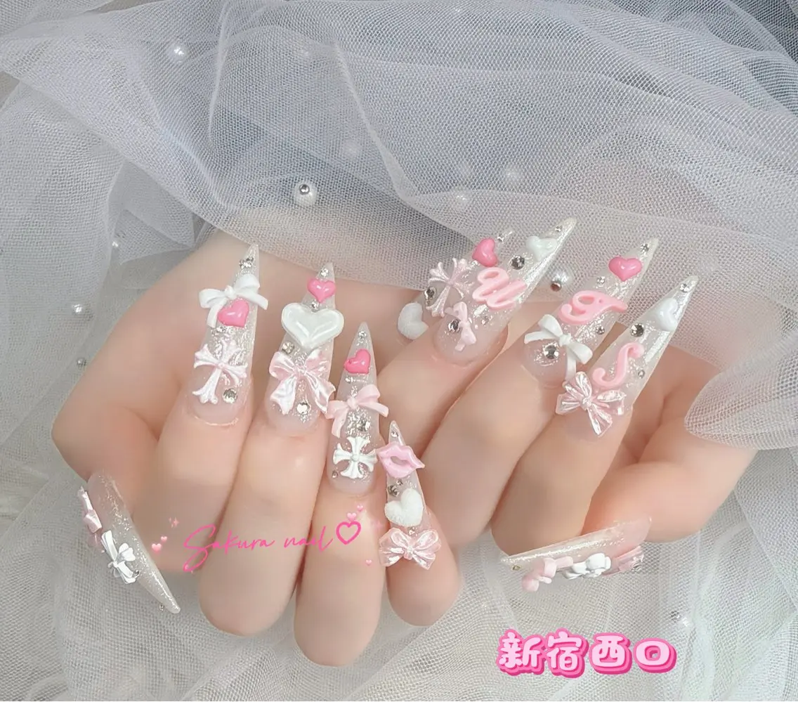 ネイル オーロラネイル クリアネイル フラッシュネイル フレンチネイル ジェルネイル ハンドネイル Sakura Nail Salonのネイルデザイン