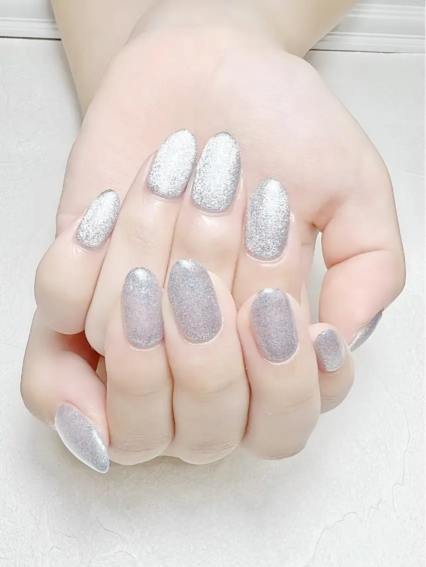 ネイル ブルー ジェルネイル キラキラネイル マグネットネイル ワンカラーネイル rouse nail RISATOのネイルデザイン