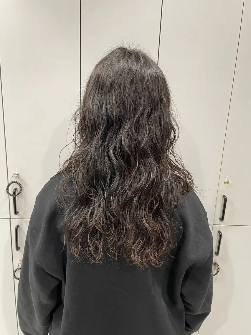 ロング パーマ カット パーマ 山本 佳奈のヘアスタイル