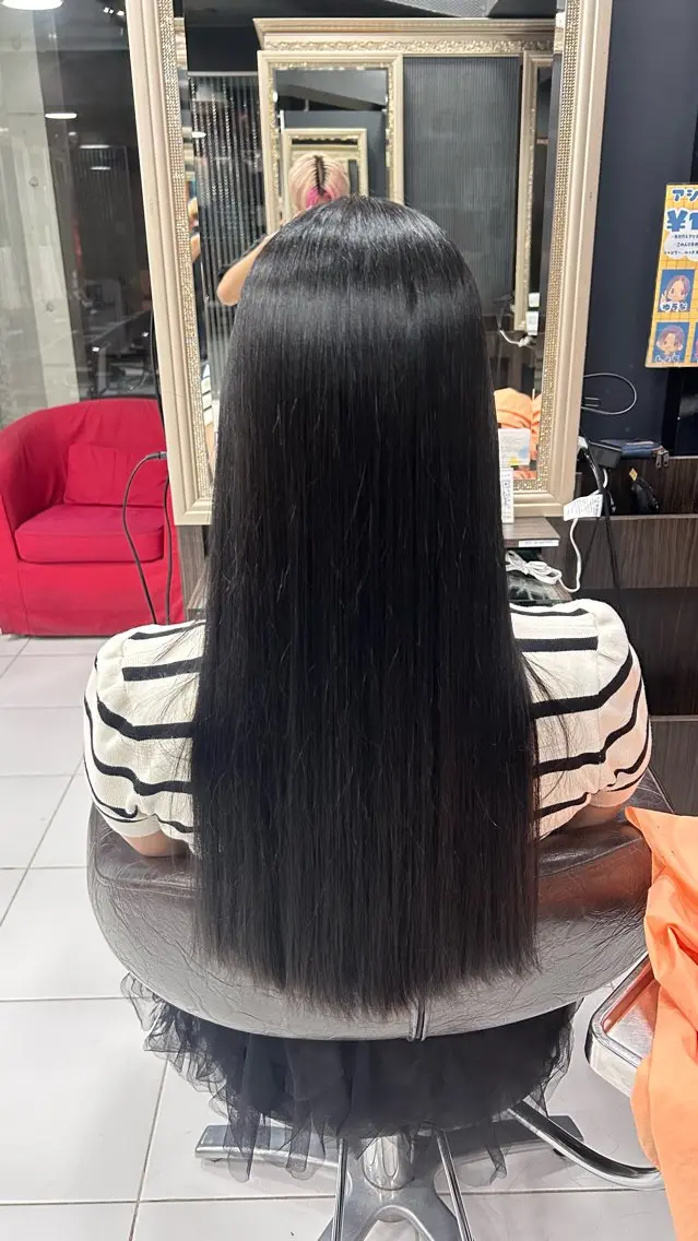 ロング カラー 黒髪 透明感カラー ヘアカラー トリートメント カラー＆縮毛モデル/ Musa💕🪽のヘアスタイル