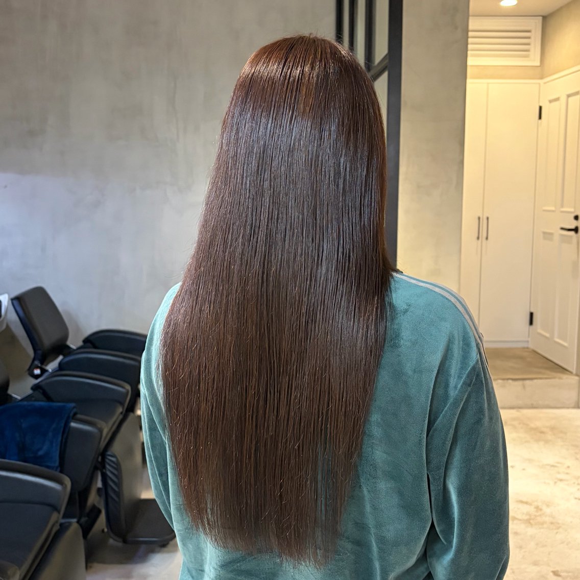 ロング ひなた/elima 調布/暖色カラーのヘアスタイル