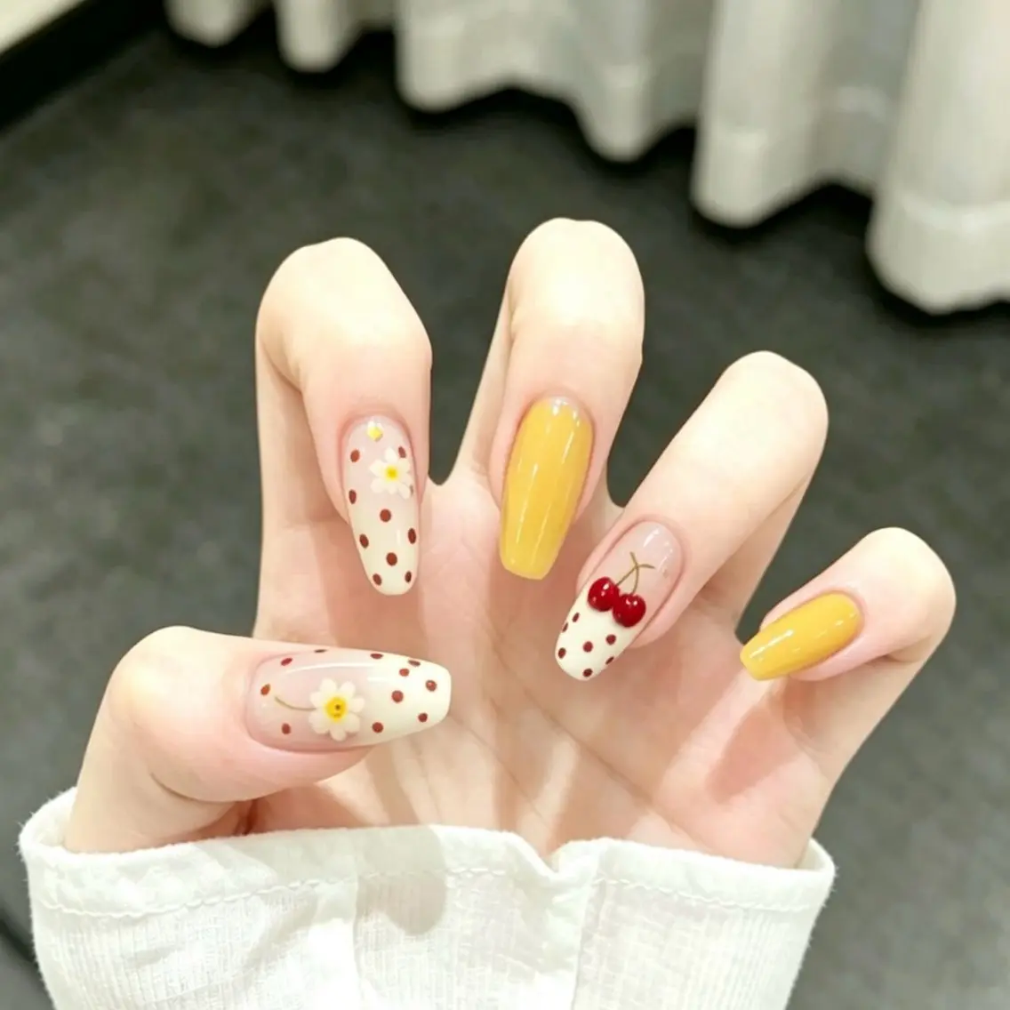 ネイル sunnynail 小桃のネイルデザイン