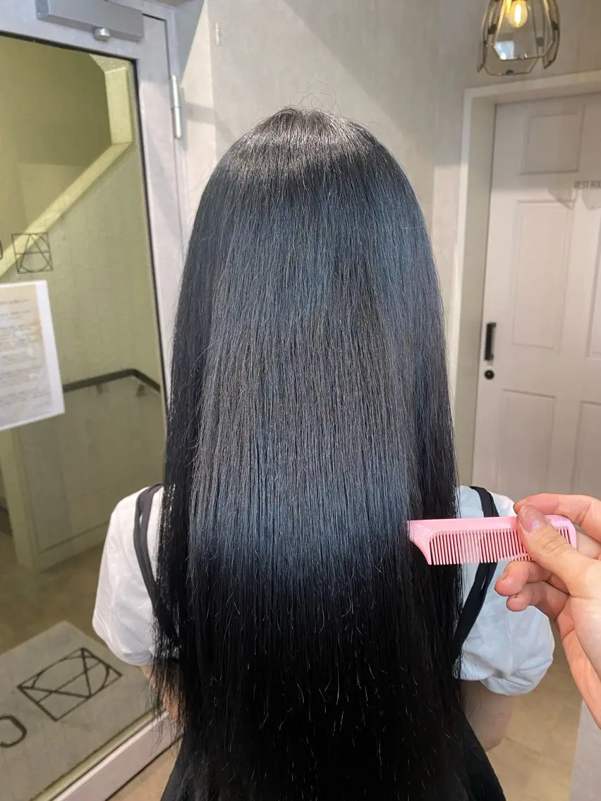 ロング カラー 黒髪 ブリーチ ヘアカラー 透明感カラー🫧🎀 まりなのマツエク・マツパデザイン
