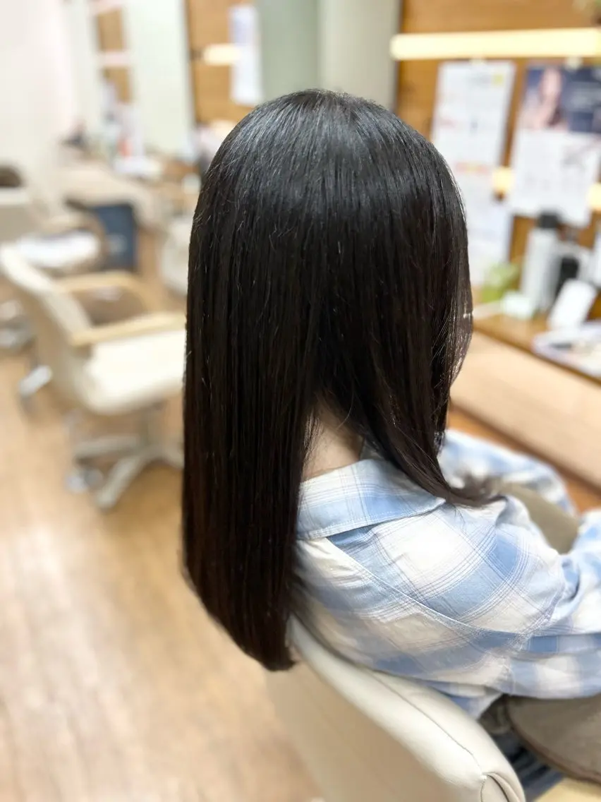 ロング 神谷 千明のヘアスタイル