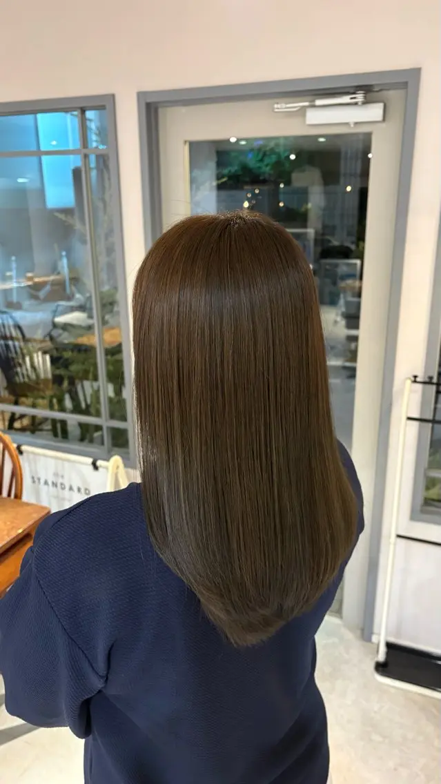 ロング カラー ブラウンカラー オリーブブラウン ヘアカラー トリートメント 愛梨 / 仙川美容室のヘアスタイル