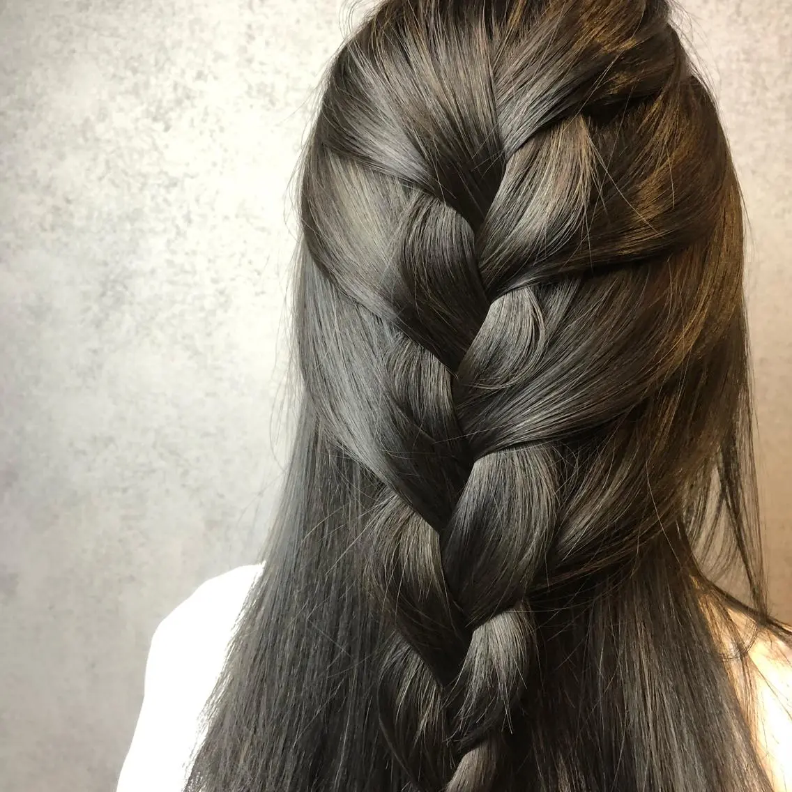 ミディアム カラー Minami🩵 新宿のヘアスタイル