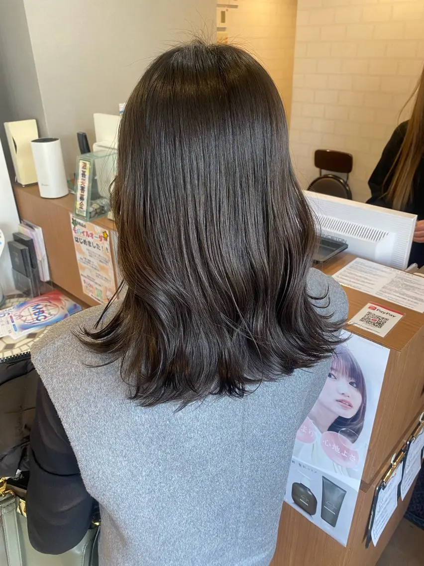 ミディアム カラー イルミナカラー オリーブグレー カット ヘアカラー トリートメント 塩谷黎✨イルミナ カラーメンズパーマ✨のヘアスタイル