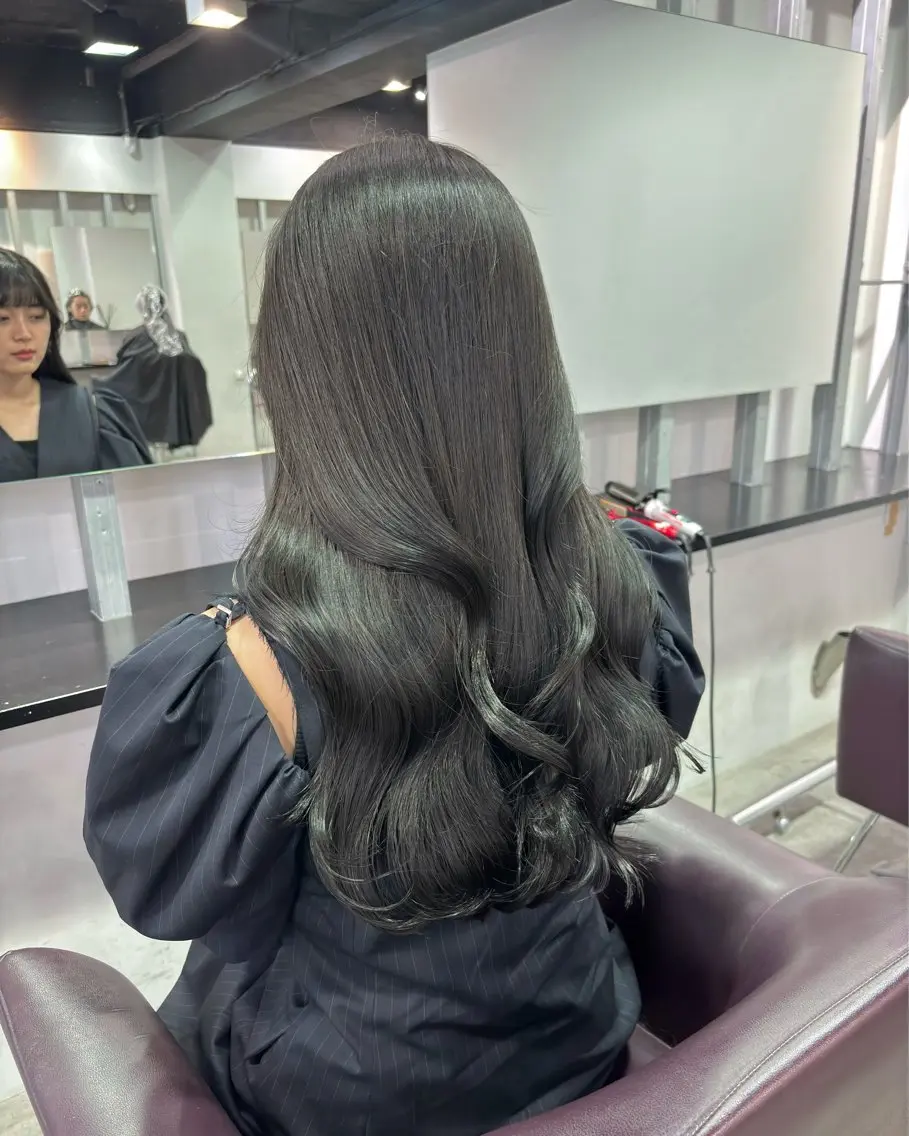 セミロング カラー ヘアアレンジ メンズ 透明感カラー グレージュ レイヤーカット カット ヘアカラー トリートメント 🌸グレージュ/ ベージュ🌸yutaのヘアスタイル