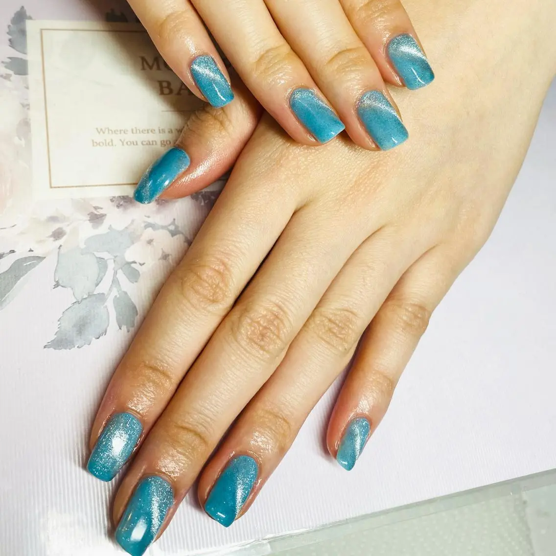 ネイル 水色 ハンドネイル Chandra nail&tarotのネイルデザイン