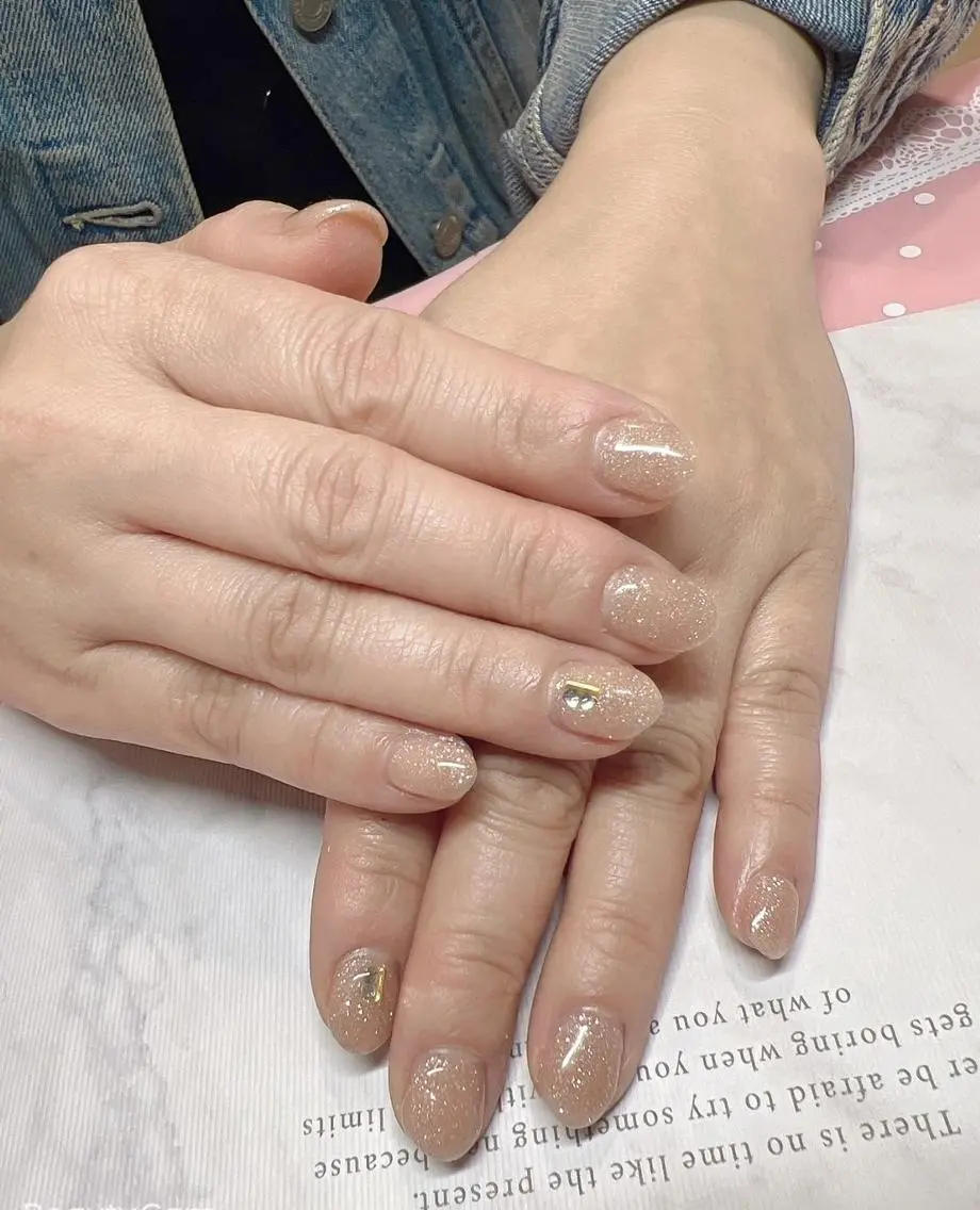 【オフ込／ハンド】シンプルネイルの写真