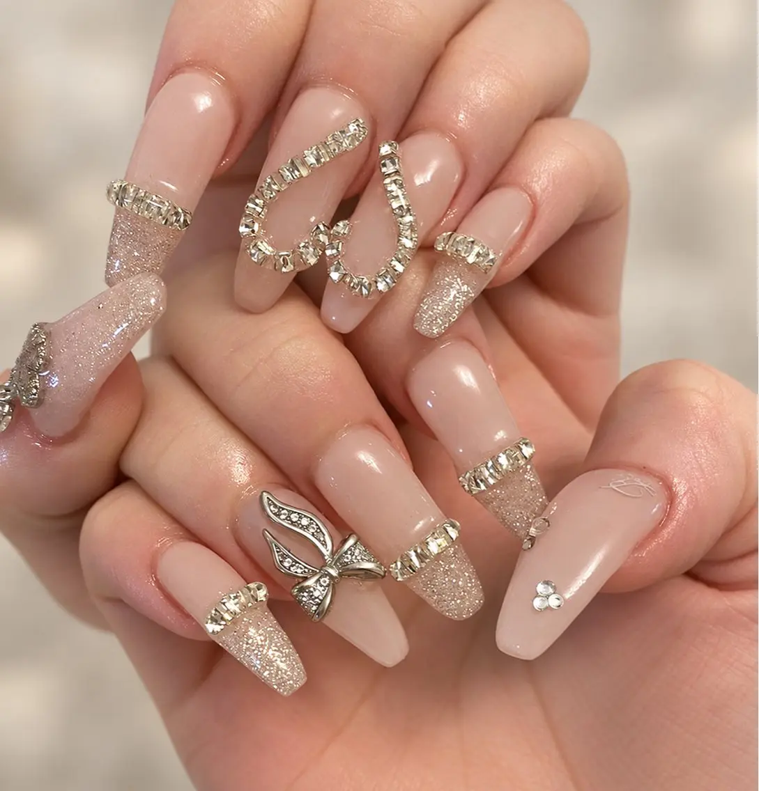 ネイル 韓国ネイル マグネットネイル 持ち込み ハンドネイル RINA Nailのネイルデザイン