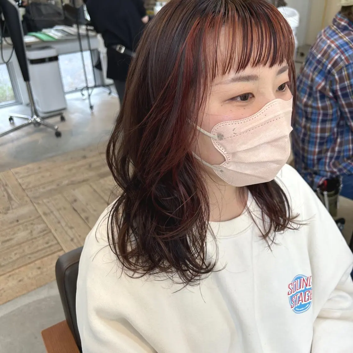 ミディアム ヘアカラー 綿貫 美雪のヘアスタイル