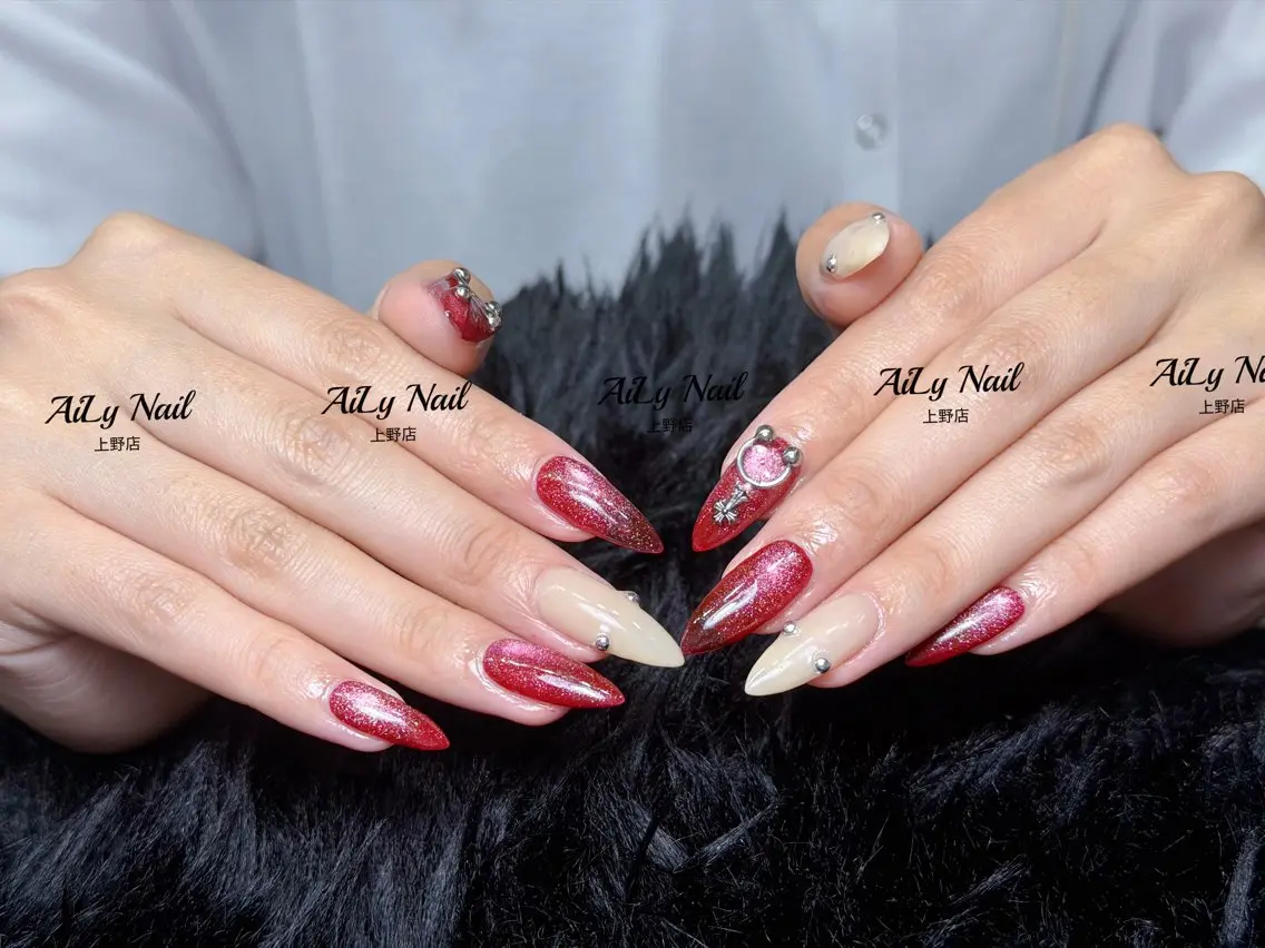 ネイル アートネイル ジェルネイル マグネットネイル ニュアンスネイル シンプルネイル ハンドネイル AiLy Nail 上野店のネイルデザイン