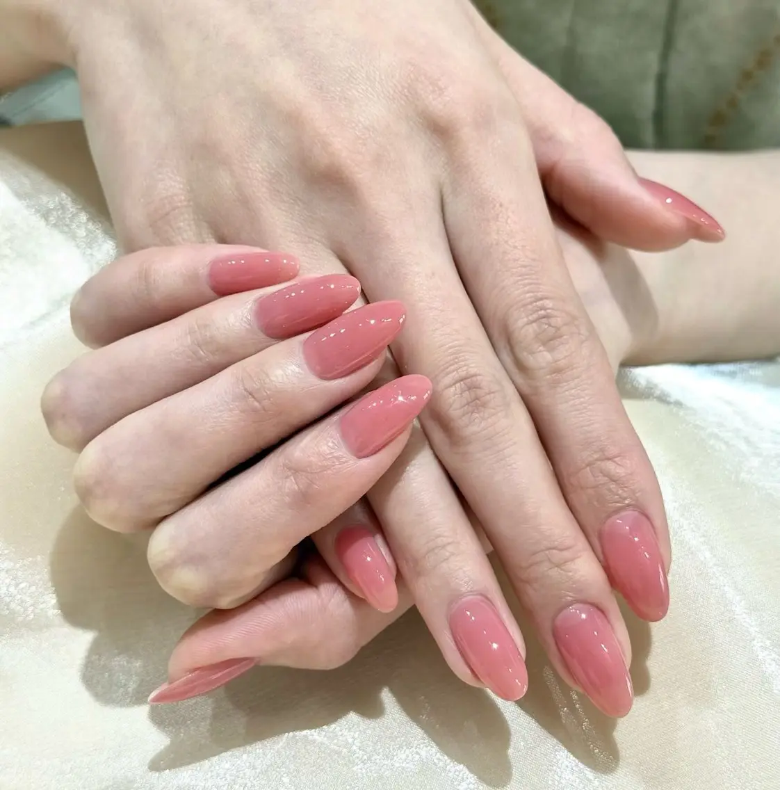 【オフ無し】ワンカラー/ラメグラデーションの写真