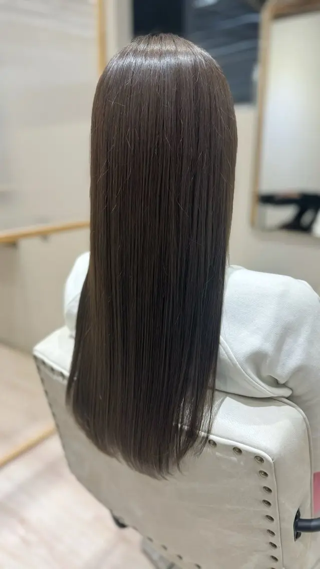 ロング カラー 透明感カラー グレージュ 髪質改善 トリートメント カット ヘアカラー トリートメント 髙橋 誉英のヘアスタイル
