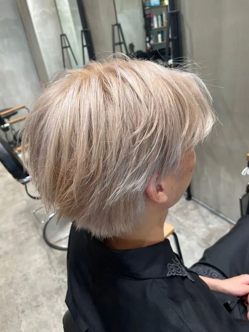 カラー メンズ loe博多 五十嵐弘雄のヘアスタイル