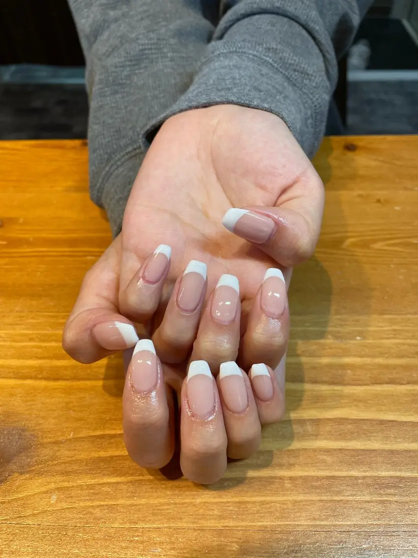 ネイル フレンチネイル aime Sakiのネイルデザイン