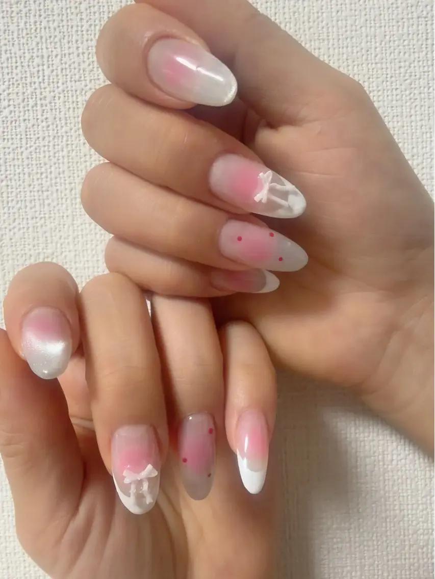 ネイル 小澤 梨奈のネイルデザイン