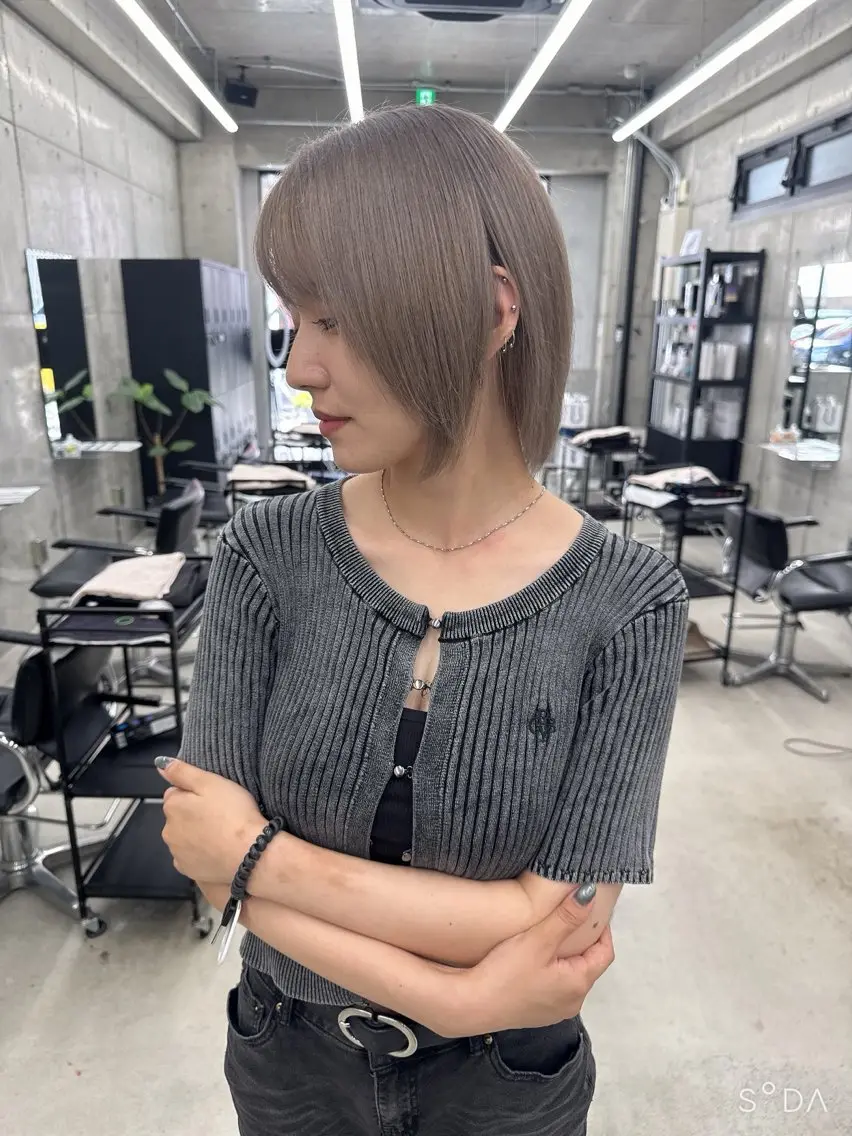 カラー Asami/名古屋/ ハイトーン/デザインのヘアスタイル