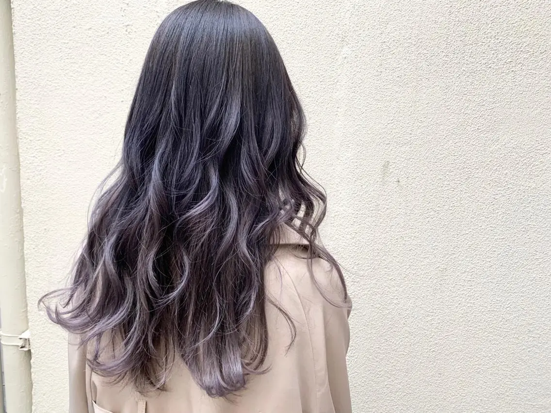 カラー ブリーチ グラデーションカラー maki ♡のヘアスタイル