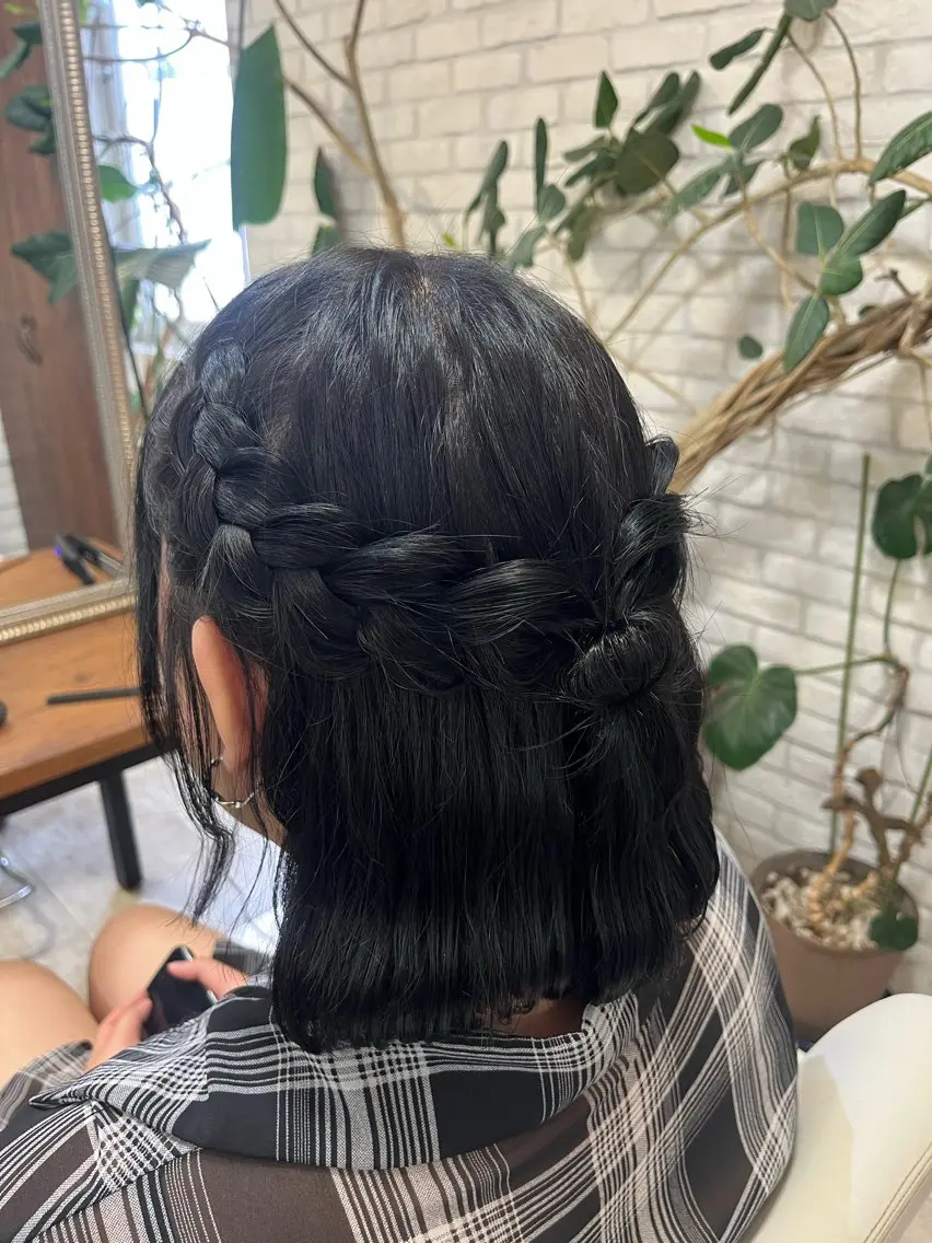 ミディアム ヘアアレンジ ハーフアップ ボブ ヘアセット 0円カラーモデル🚺 ／坂本詩穂🌟彡のヘアスタイル