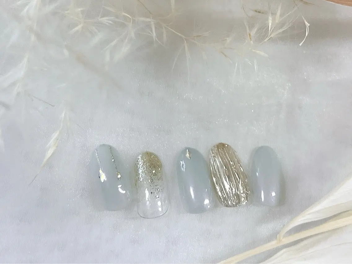 ネイル オーロラネイル ブルー フットネイル フレンチネイル ジェルネイル kiki nail たまプラーザのネイルデザイン