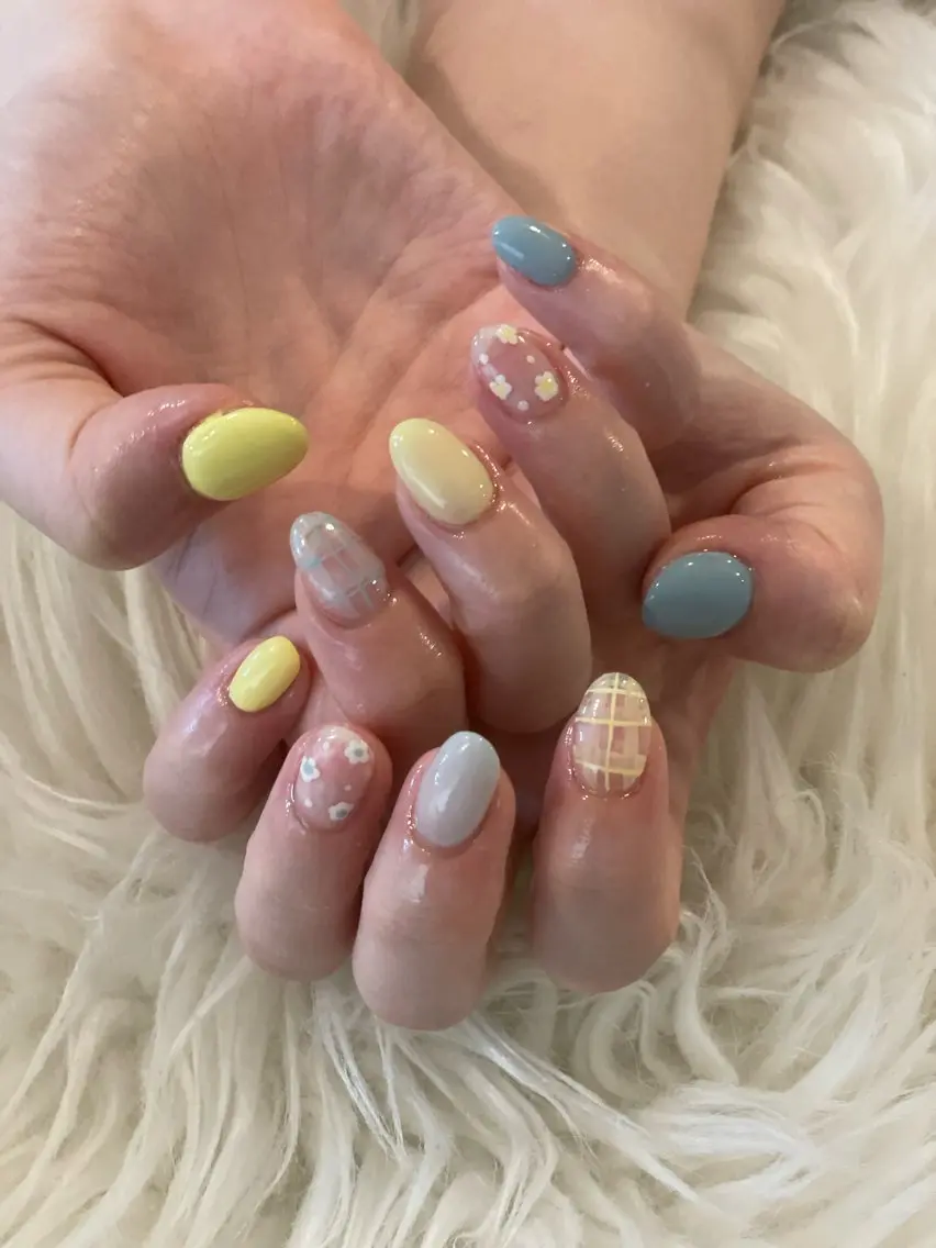ネイル ハンドネイル 88-nail. AKANEのネイルデザイン