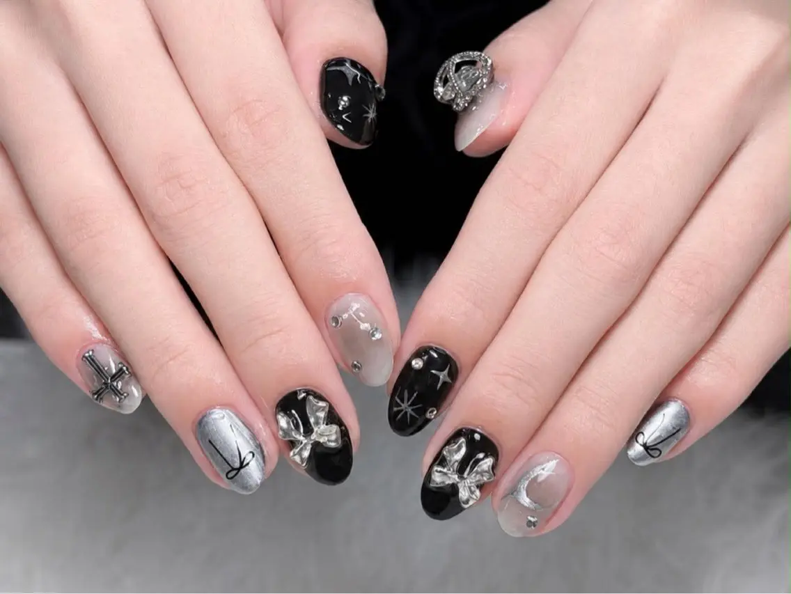 ネイル AURA NAIL🎀💅のネイルデザイン