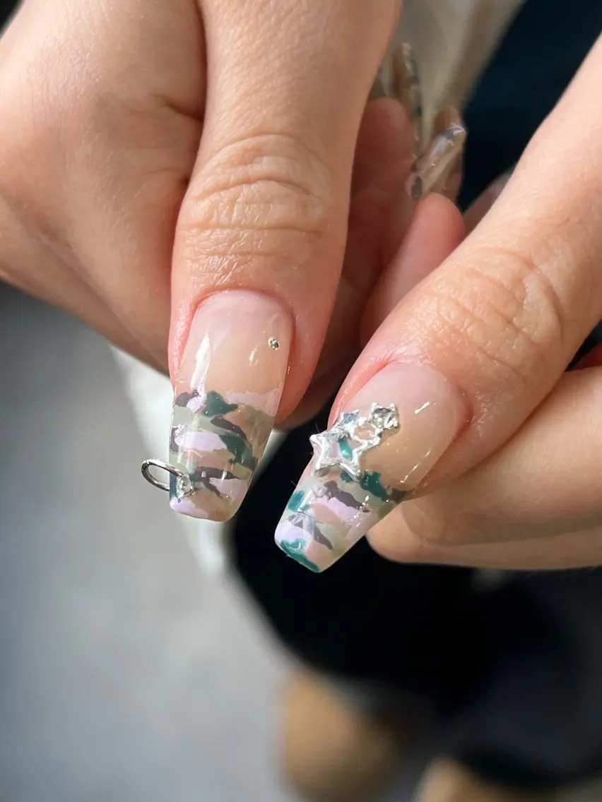ネイル ハンドネイル Hata nail 🎀個性派ニュアンスのネイルデザイン