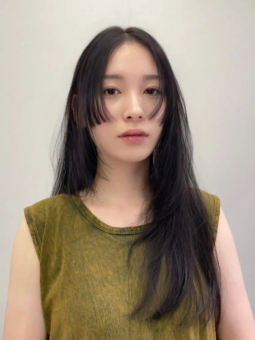 ロング レイヤーカット カット ヘアカラー トリートメント 江藤貴基 レイヤー カット【駅徒歩⑥歩】のヘアスタイル