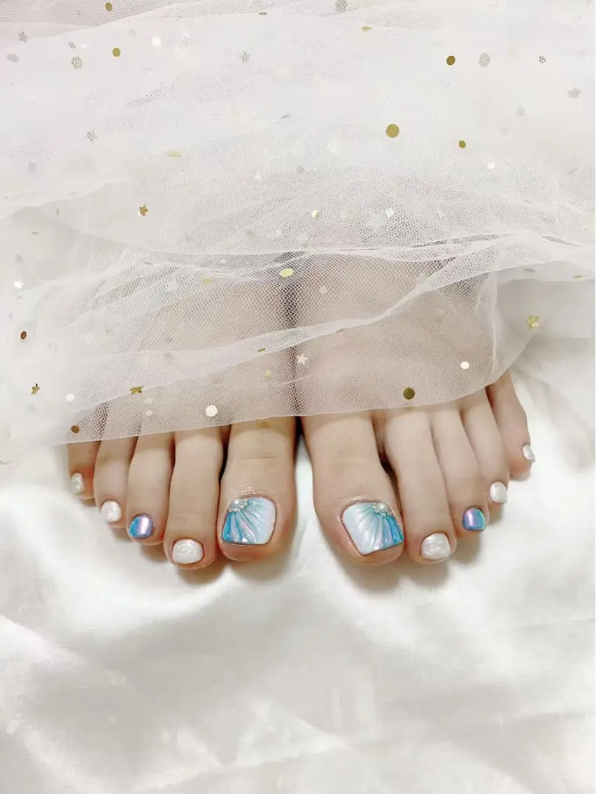 ネイル フットネイル ジョリ kasumi🌹💅のネイルデザイン