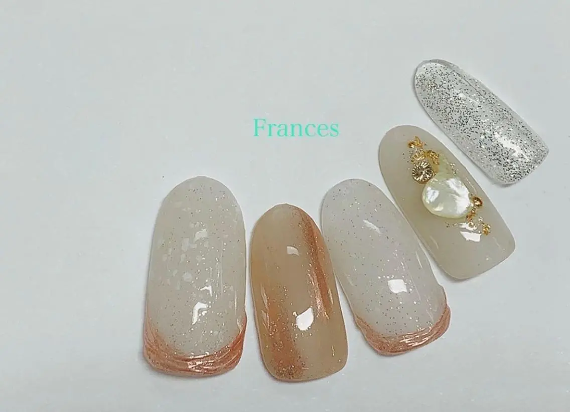 ネイル マットネイル ハンドネイル Frances 今村のネイルデザイン