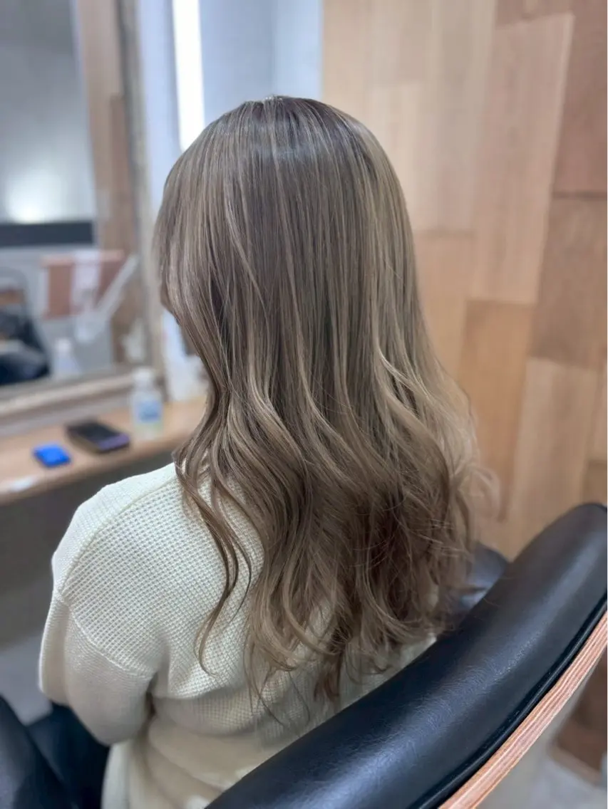 ロング ヘアカラー トリートメント 白鳥 正孝のヘアスタイル