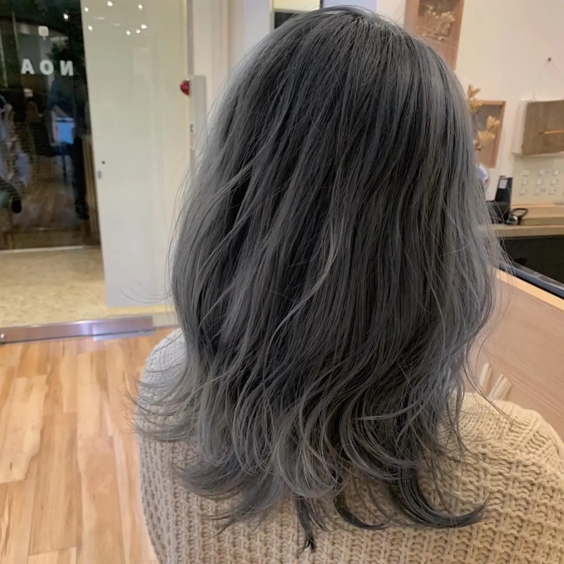 ミディアム arc. arc.のヘアスタイル
