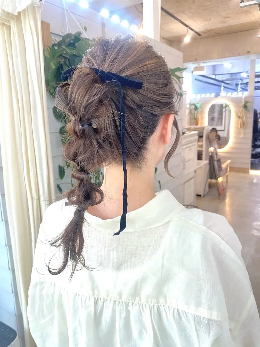 セミロング ヘアアレンジ GiseL博多筑紫口 杏実のヘアスタイル