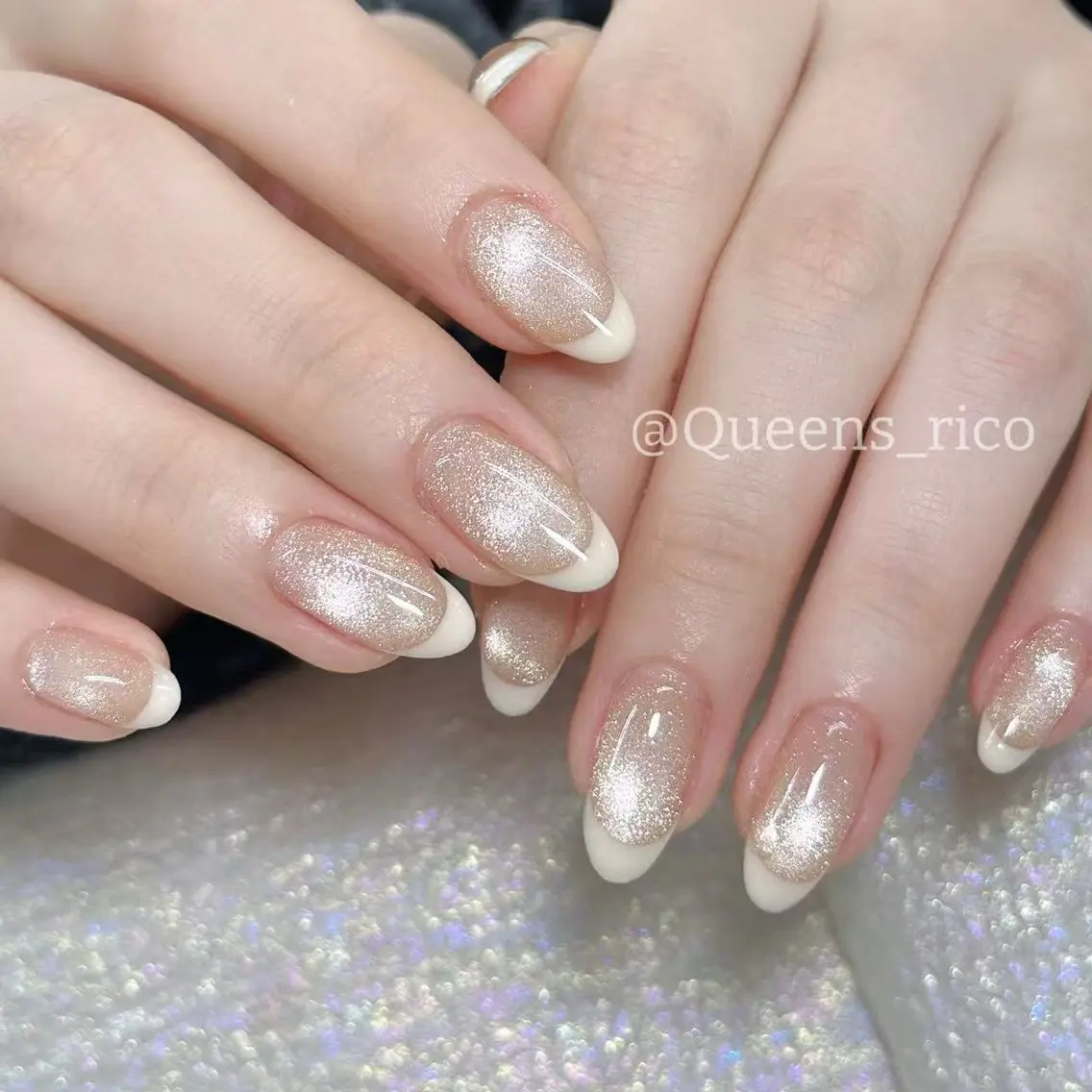 ネイル クリアネイル ジェルネイル マグネットネイル 持ち込み パラジェル ハンドネイル Queens 新宿本店のネイルデザイン