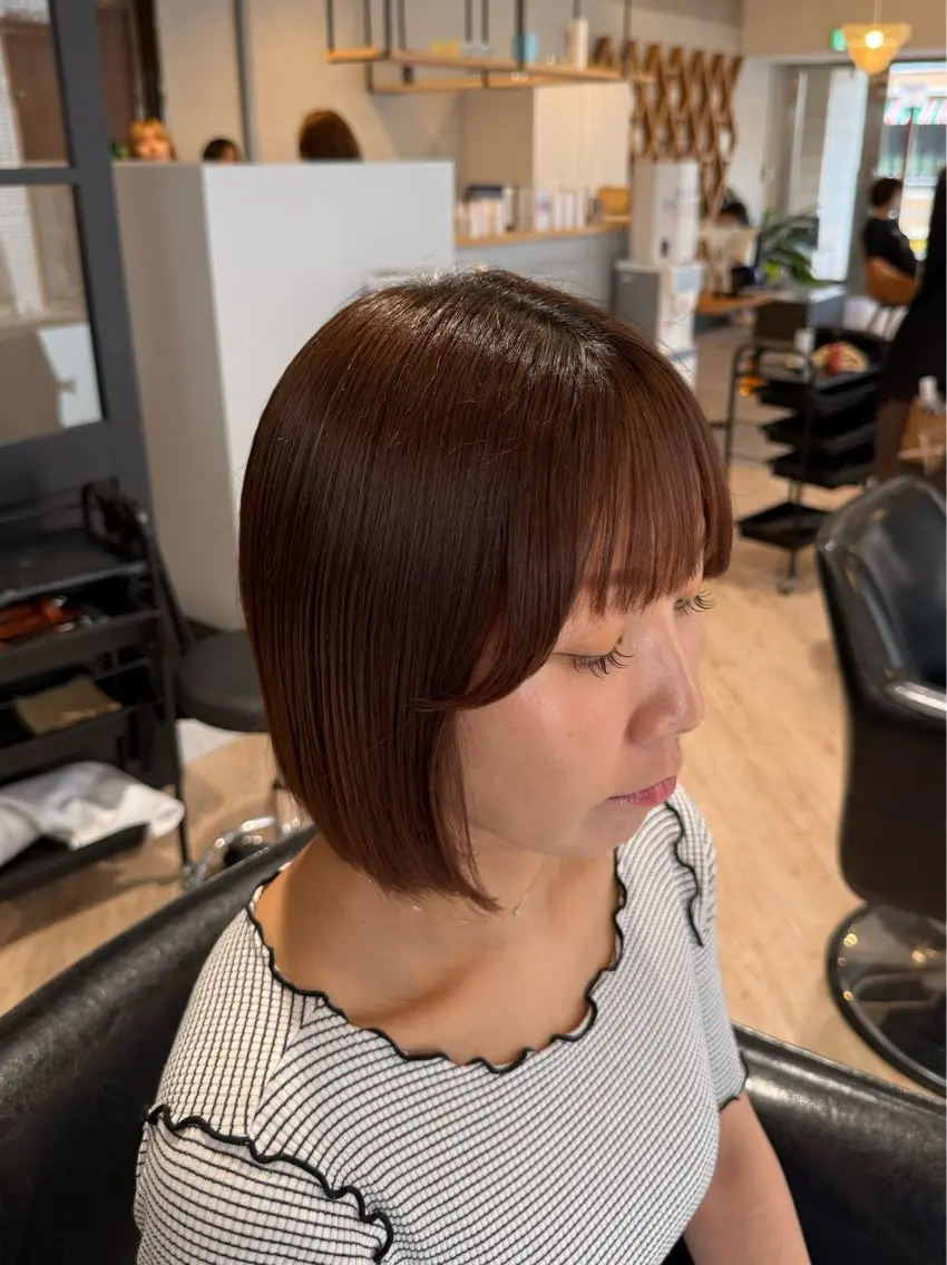 ショート 切りっぱなしボブ ボブ カット ELLE&SALLY 塩田のヘアスタイル