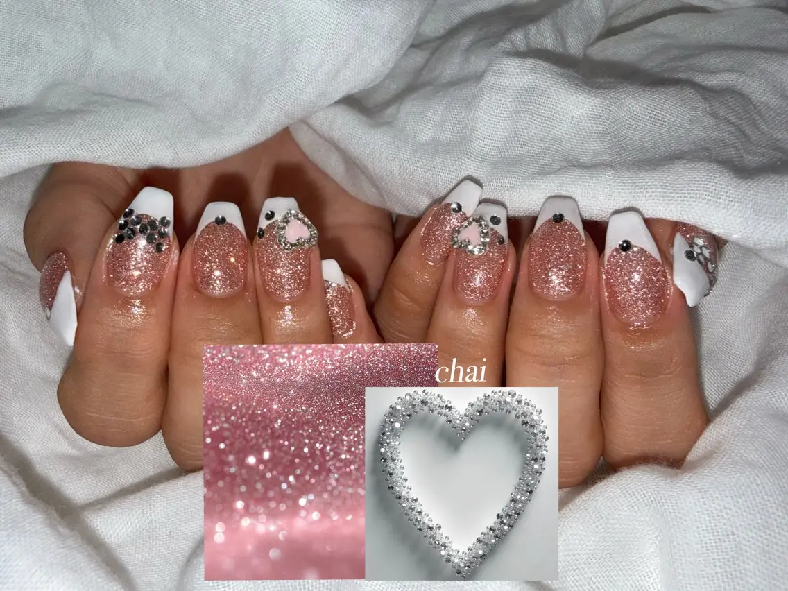 ネイル フラッシュネイル フレンチネイル ハート ラメ(グリッター) リボン ハンドネイル chai nail + eye📍鶴橋のネイルデザイン
