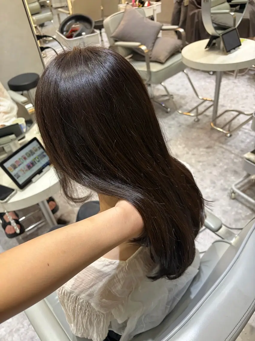 ミディアム カラー ブラウンカラー ショコラブラウン チョコレートブラウン ラベンダーカラー ラベンダーブラウン ヘアカラー Ayano‪‪🎀似 合わせ×透明感🎀のヘアスタイル