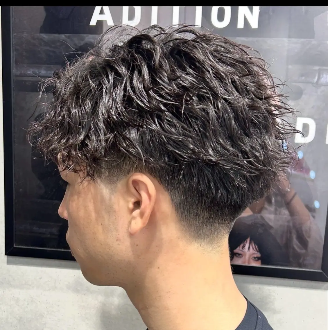 ショート パーマ メンズ カット パーマ 岩城 滉成のヘアスタイル