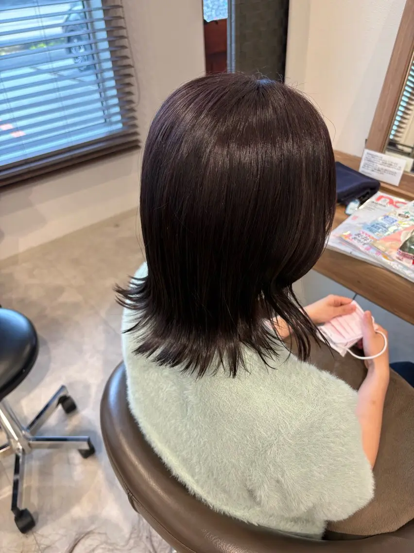 ミディアム カット ヘアカラー 渡邊 玲来のヘアスタイル
