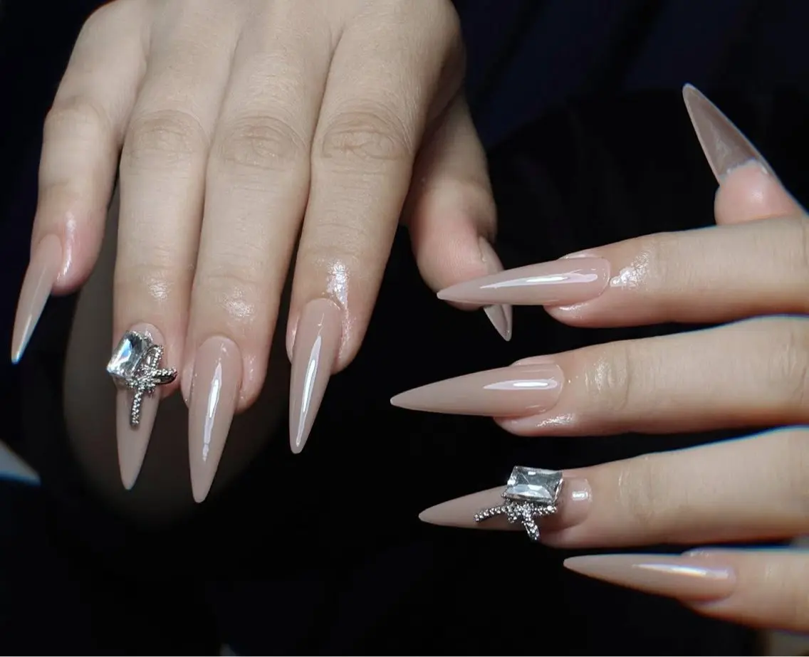 ネイル Hin Hana Nailのネイルデザイン