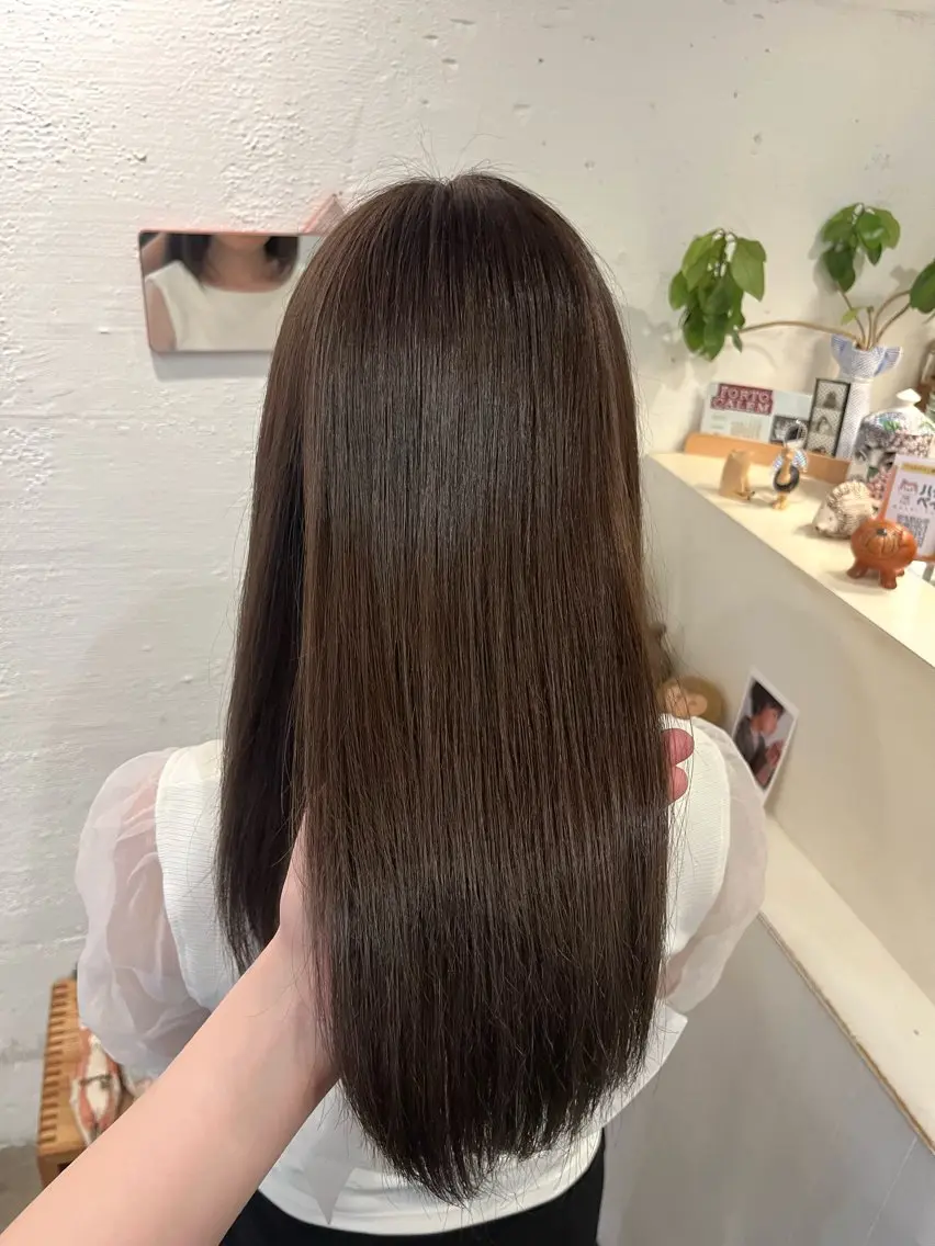 ロング カラー ヘアカラー 栗林 惟のヘアスタイル