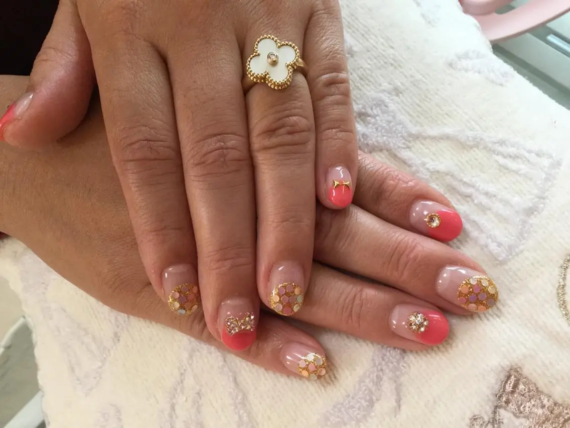 ネイル ♡ビジュール♡ NAIL &まつ毛のマツエク・マツパデザイン