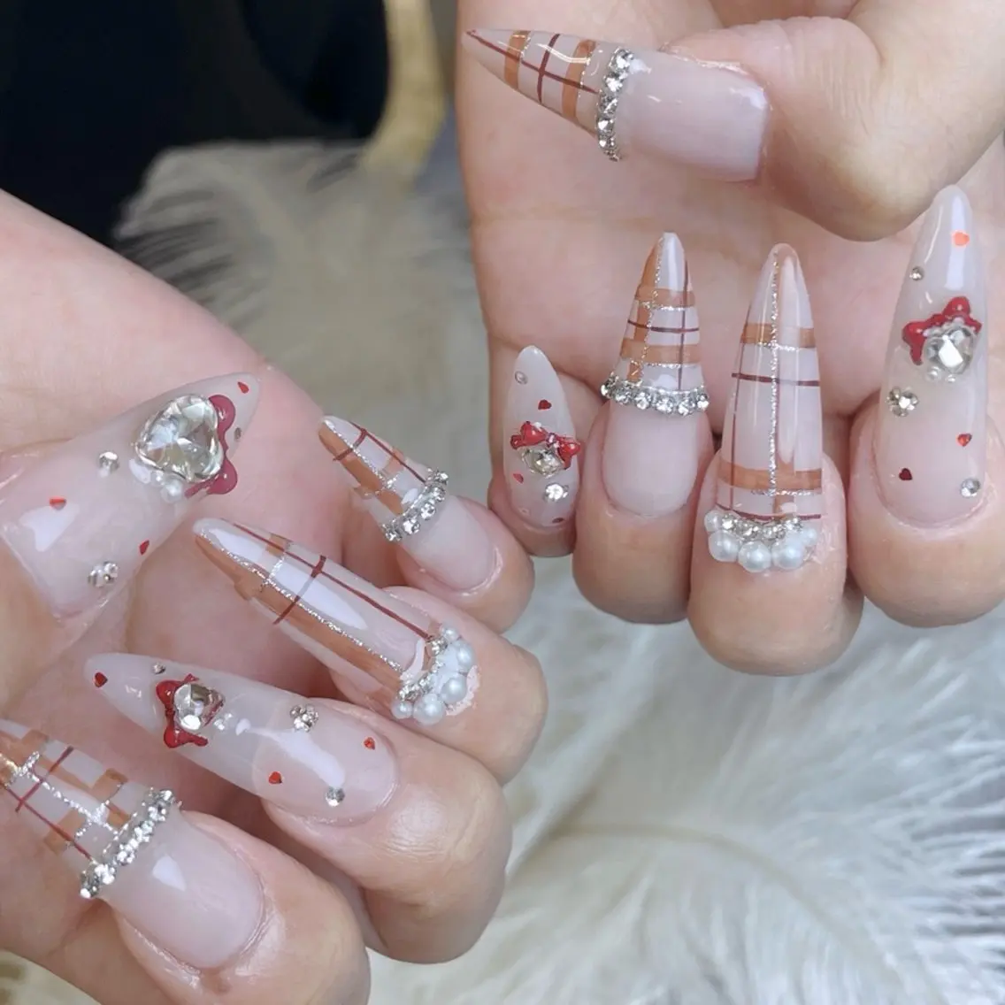 ネイル チークネイル クリアネイル ガーリー キラキラネイル 韓国ネイル princess スカルプ専門店のネイルデザイン