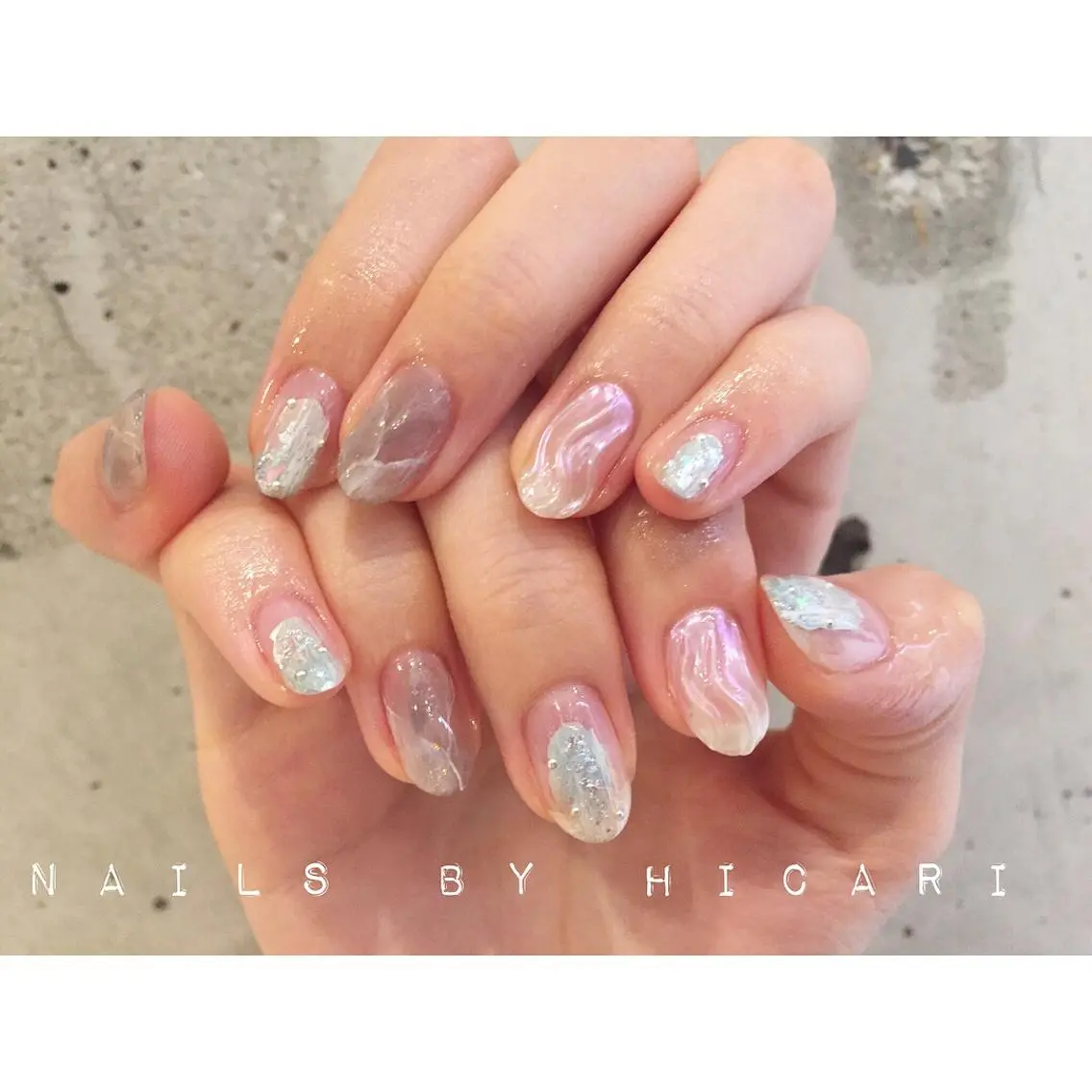 ショート カラー ネイル マツエク・マツパ ジェルネイル ニュアンスネイル パラジェル illum hicariのネイルデザイン