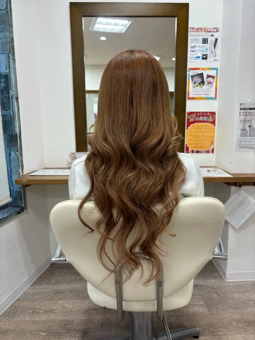 セミロング エクステ エクステ 艶カラー🫧/シール エクステRYOKAのヘアスタイル