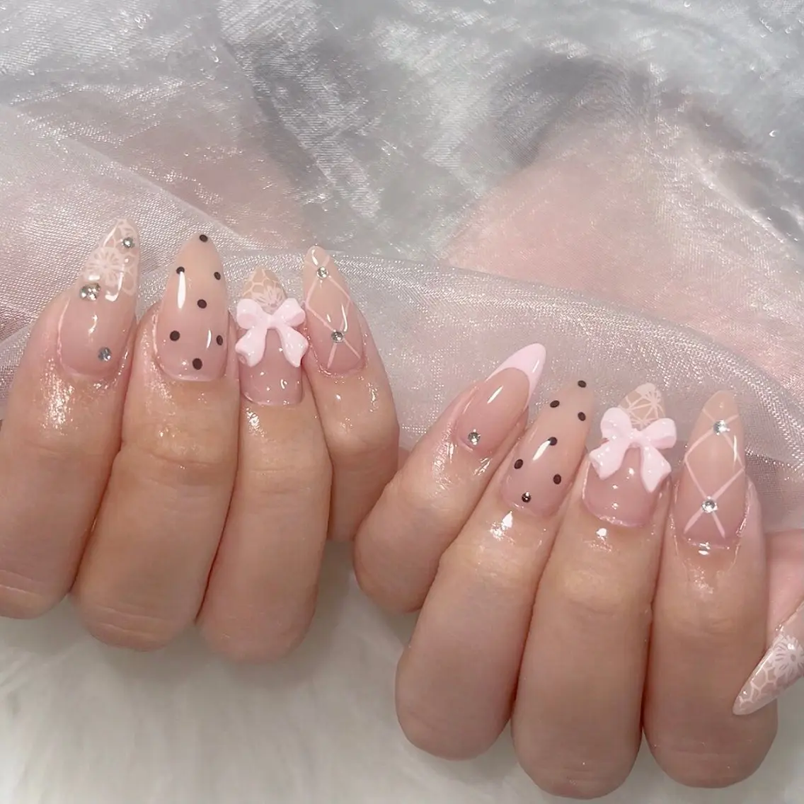 ネイル オーロラネイル 長さ出し フラッシュネイル フレンチネイル ジェルネイル ハンドネイル ハンドケア CiCi Nail Salonのネイルデザイン