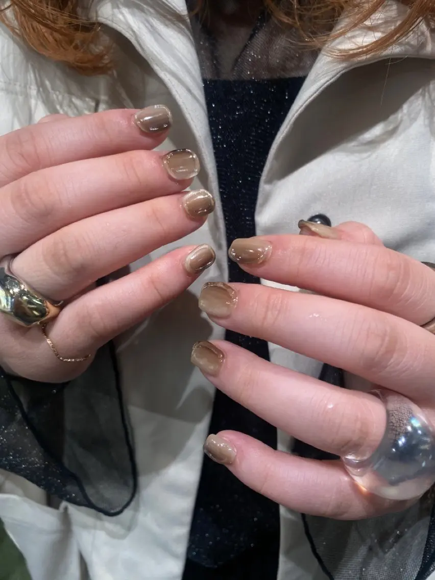 ネイル ブラウン グラデーション ハンドネイル chika / nailのネイルデザイン