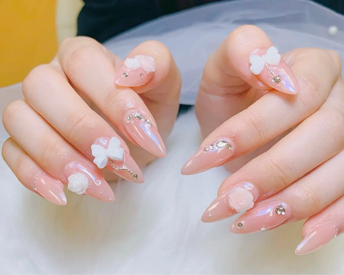 ネイル チークネイル 長さ出し フットネイル 韓国ネイル マグネットネイル ハンドネイル ハンドケア AN NAIL _HOAのネイルデザイン